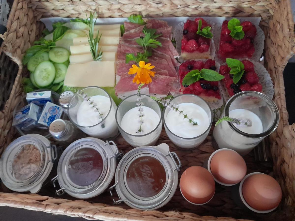 Schweiggerhof -Agriturismo- Farm Holidays Villandro Luaran gambar