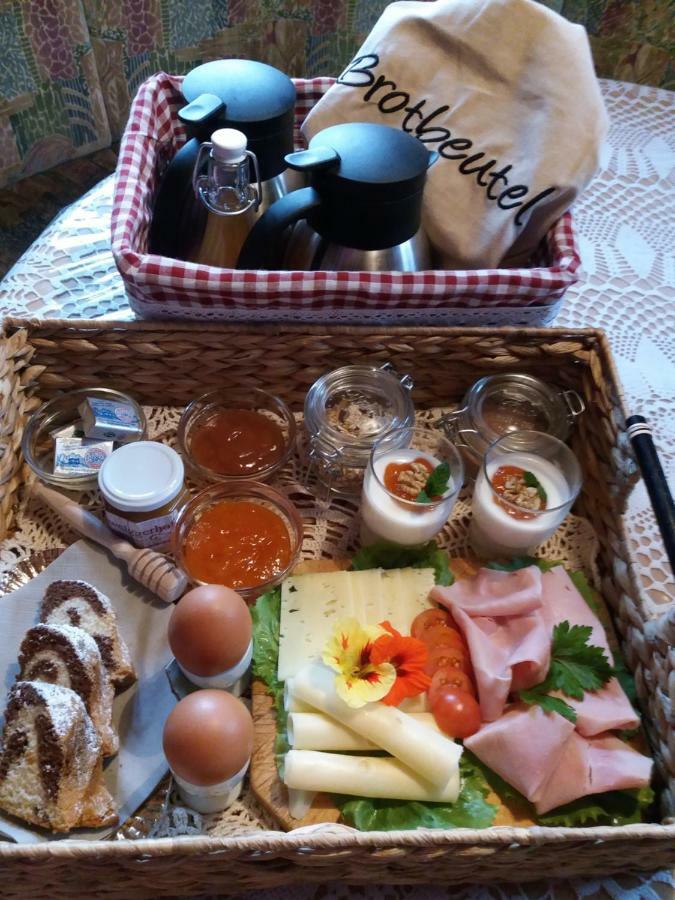 Schweiggerhof -Agriturismo- Farm Holidays Villandro Luaran gambar